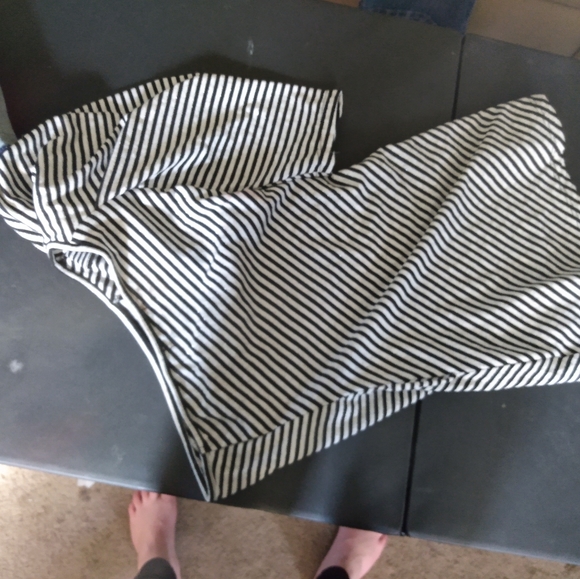 Shirts - Picture 9 of 16